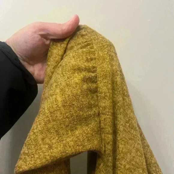 Young at heart open front soft cardigan- size L - Picture 2 of 4